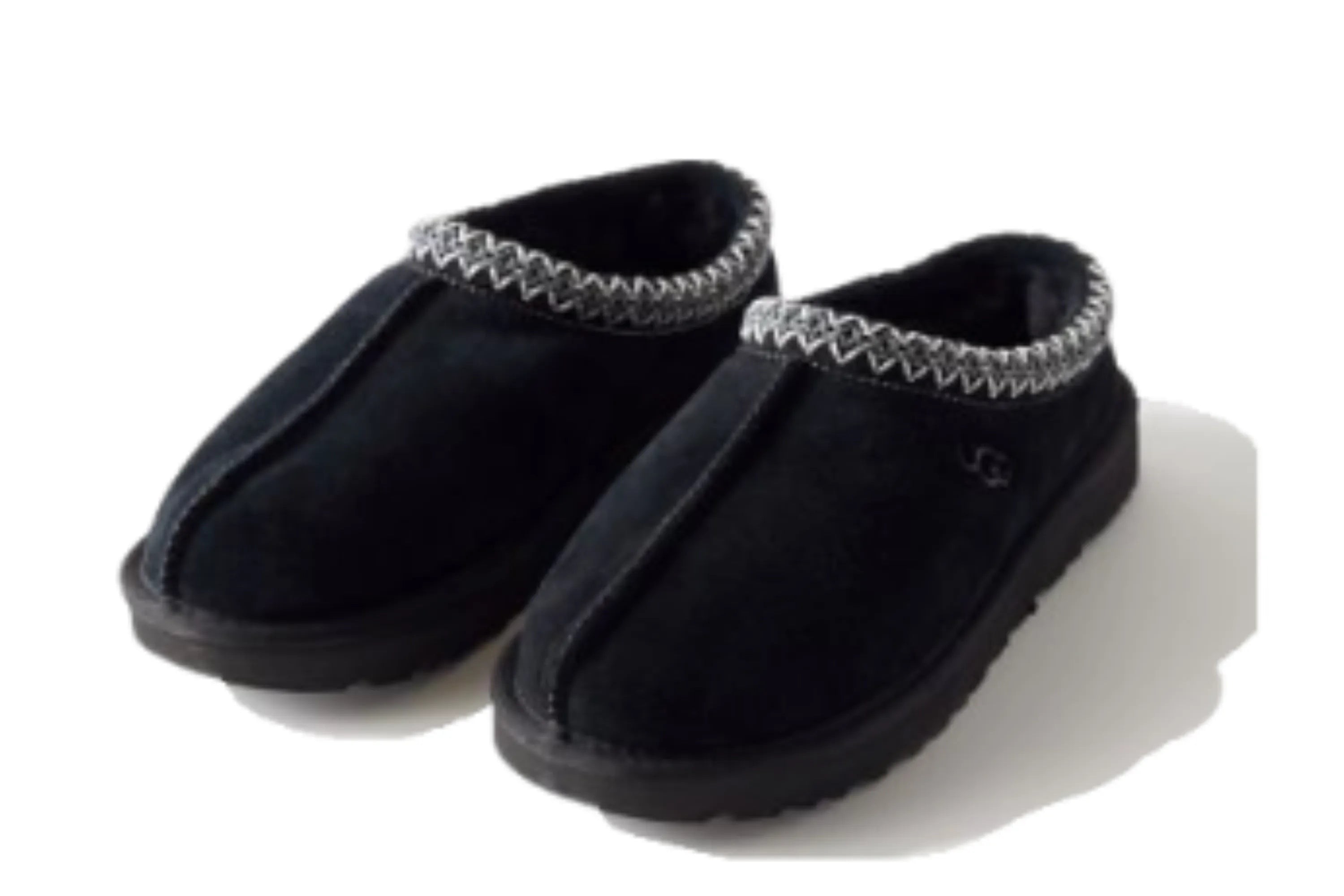 UGG Tasman Slipper Negras - Lado - 5950 - Sneakers Exclusivas - Elevenflip